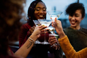 COPOS-PARA-DRINKS-CONHEÇA-OS-DIFERENTES-TIPOS-PARA-CADA-BEBIDA Quetzalli