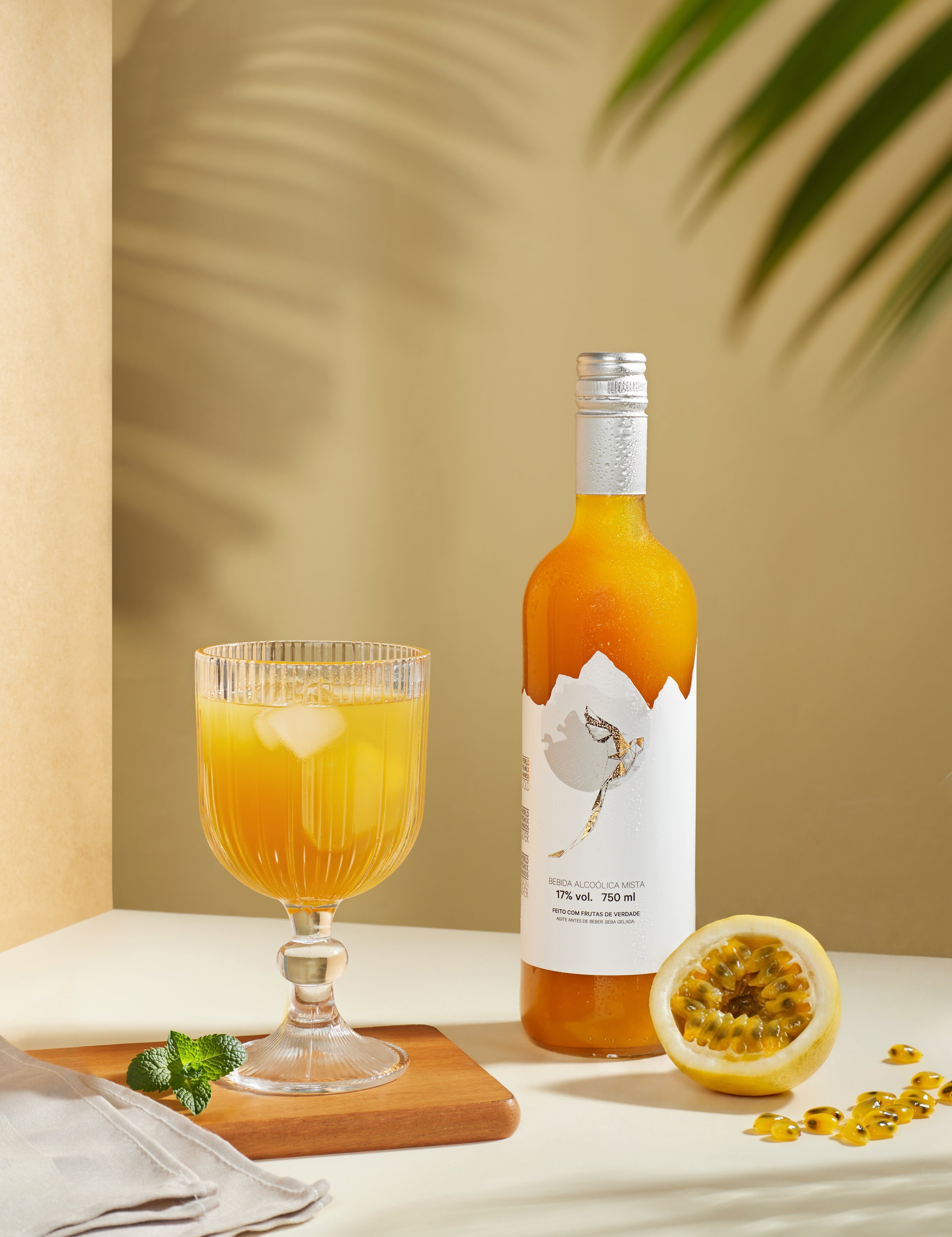 Maracujá em drinks: a fruta-Brasil na coquetelaria
