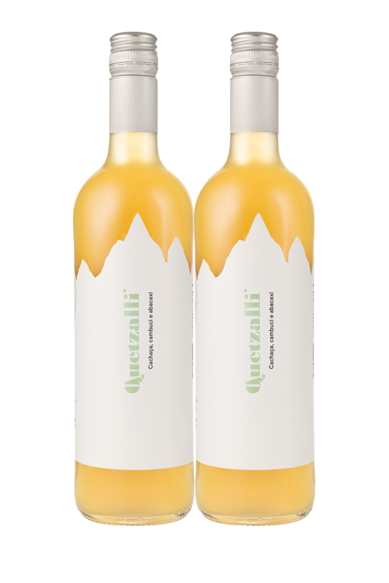 Kit 2 unidades - Cachaça, Cambuci e Abacaxi 750ml